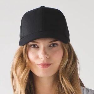 Lululemon baller cap